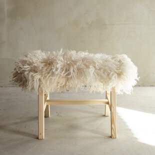 Uniek Houten Bankje met Schapenvacht - BNK-13