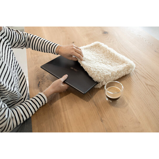 Van Buren sinds 1861 Laptophoes 14 inch Off-White van crossbreed schapenvacht