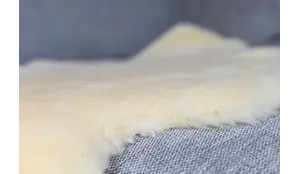 Hoe gebruik je een schapenvacht in huis?