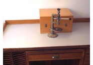 Bergeon Nr. 1638 Sensitive Uhrmacher Tischbohrmaschine, Bohrmaschine