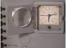 Sold: Rohde & Schwarz XSZ Kleinquarzuhr Midget Crystal Clock BN 444211