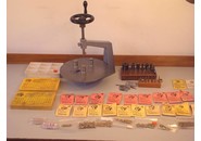Bergeon 6200 Preßstock mit Zubehör