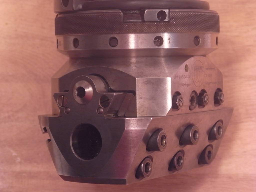 Wohlhaupter UPA4 Automatic Boring/Facing Head with SK40 shank Niels