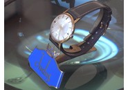 Verkauft: Vintage Indus Automatic Uhr mit Dealer Display