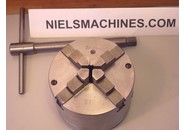 Schaublin 70 Unterteile: Arowa selbstzentrierende 4-Backen Futter ø85mm mit W12 Aufnahme