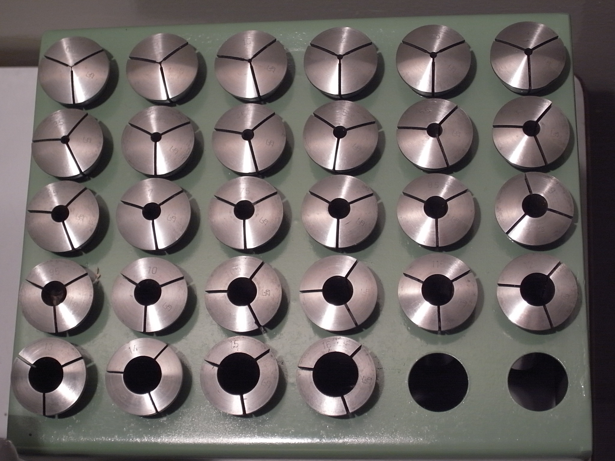 thumbnail image 2 of Deckel Cutter Grinder Economy Collets – Inch Round – Brand New 2 of 6