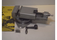 Verkauft: Aciera F3 Drehbarer Schraubstock