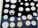 Große Sammlung von Emailzifferblättern