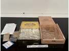 Große Sammlung von Uhrenkristallen mit einzigartigen Formen