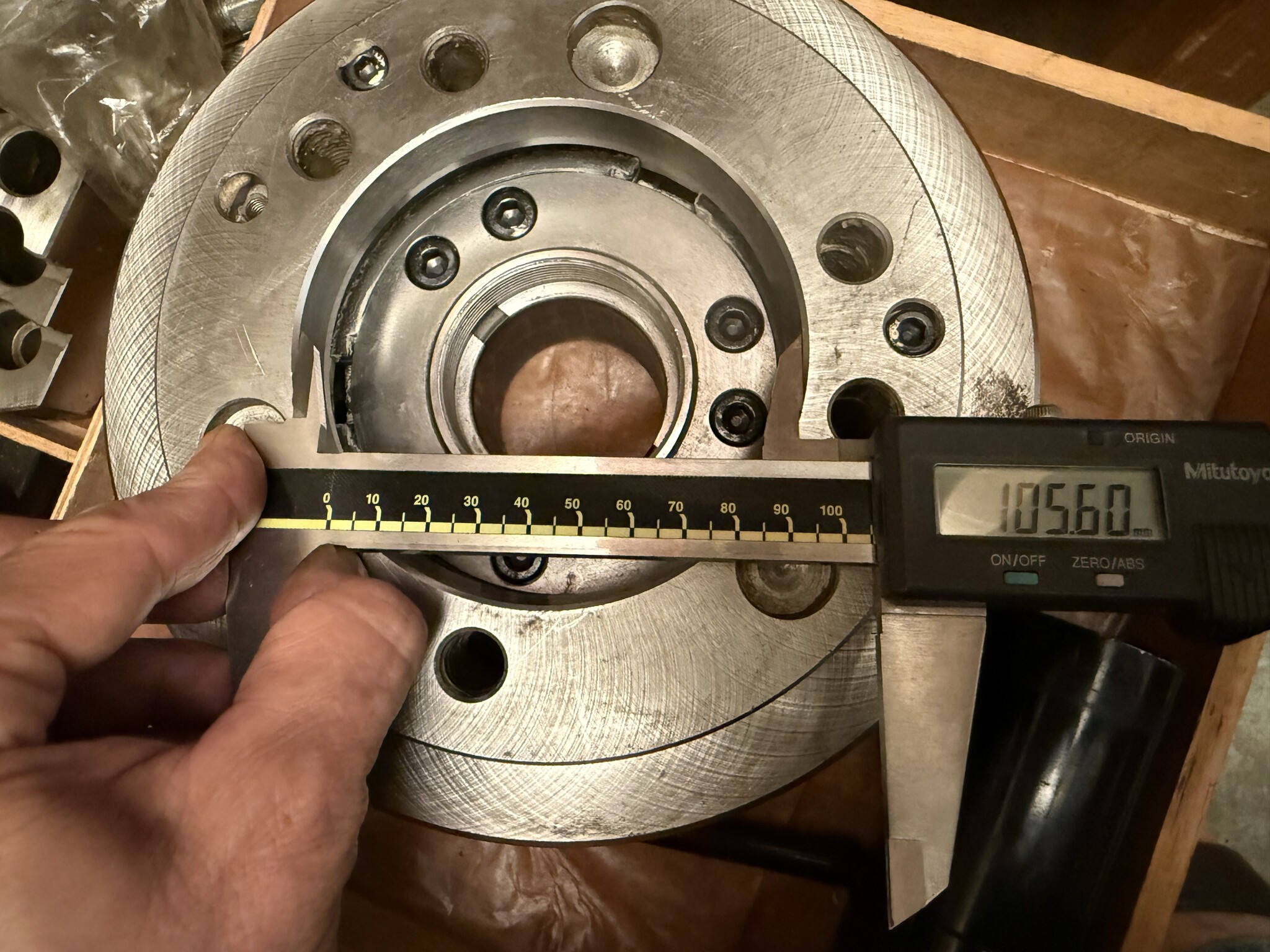 Kitagawa B-208 Power Chuck 8.27 inch 210 mm - Niels Machines