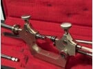 Pivot lathe for polishing pivots