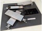Linearer Hochpräzisions-Querrollentisch mit 3 Achsen, Mikrometerspindeln und Handrädern