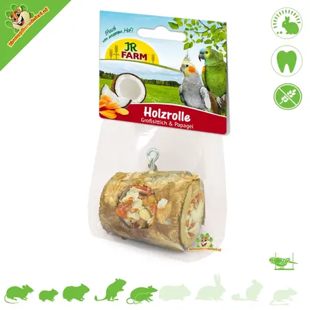 JR Farm Drewniana wisząca przekąska w rolce z marchewką i kokosem