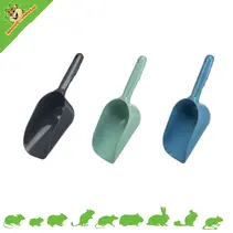 Feed scoop