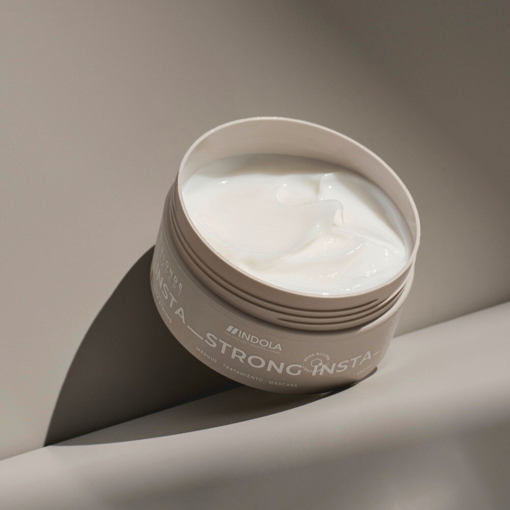 Indola Blonde Expert Insta Strong Treatment