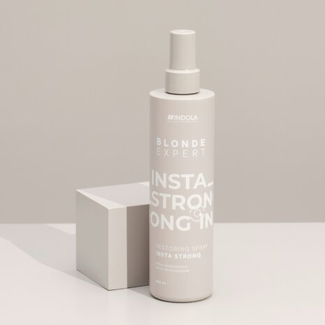 Indola Blonde Expert Insta Strong Restoring Spray - 300ml