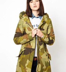 Parka camouflage print