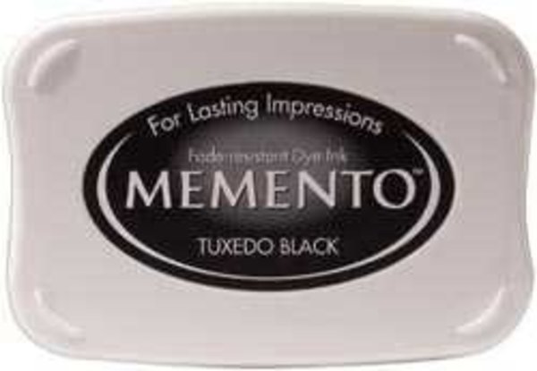 Tsukineko Memento Tuxedo Black Dye Ink Pad (ME-900) Tsukineko Memento Tuxedo Black Dye Ink Pad (ME-900)