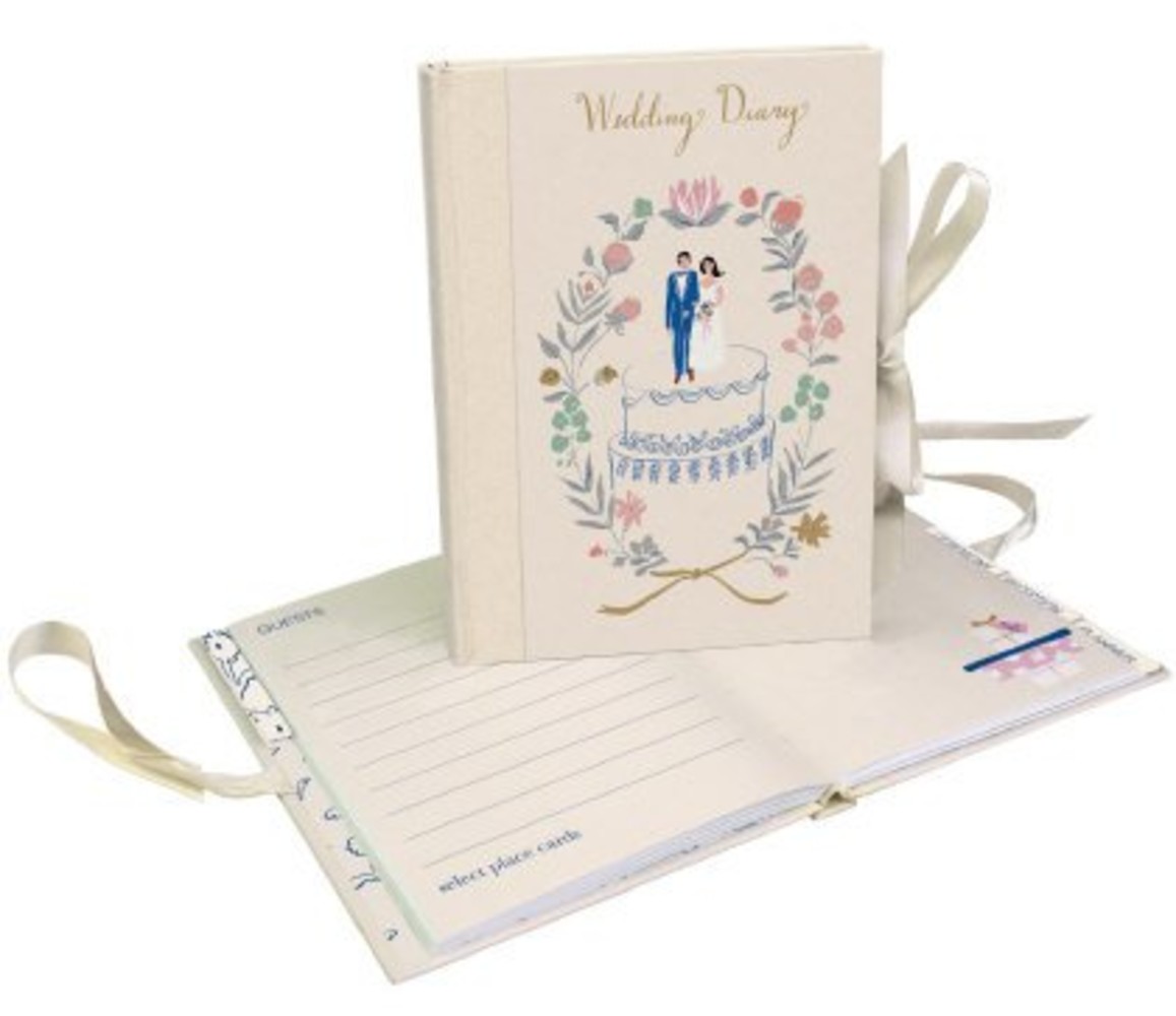 Roger La Borde Cake Topper Wedding Diary (A5W 029)