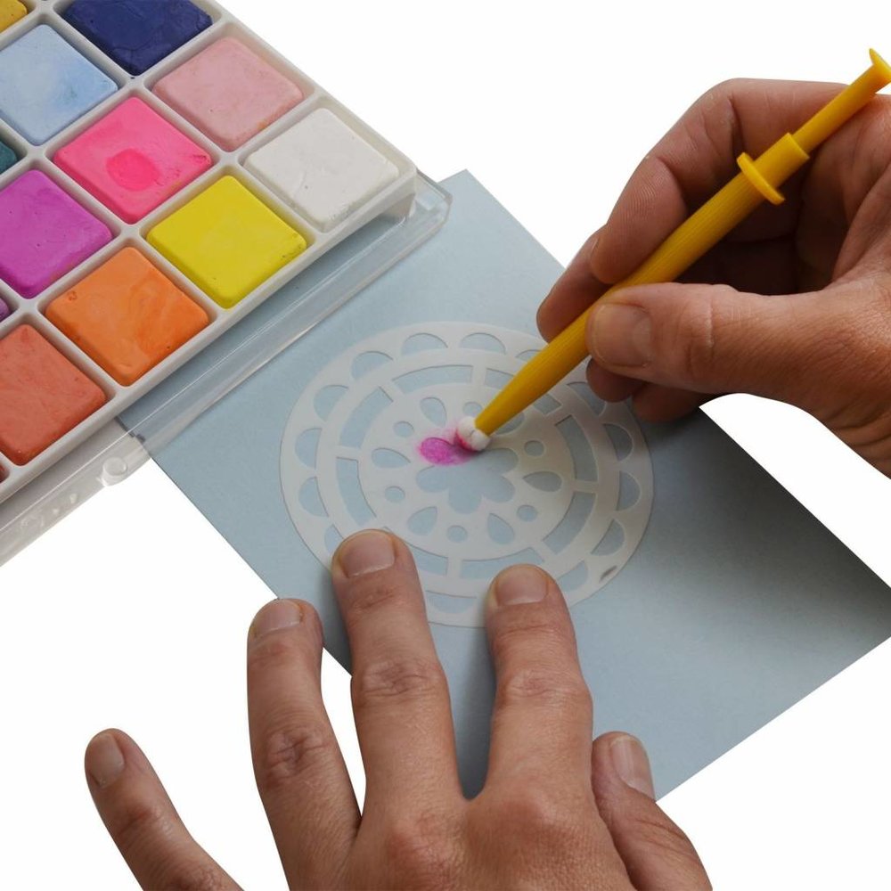 Vaessen Creative Chalk Tool + 15 Pom-Poms (3014-005) Vaessen Creative Chalk Tool + 15 Pom-Poms (3014-005)