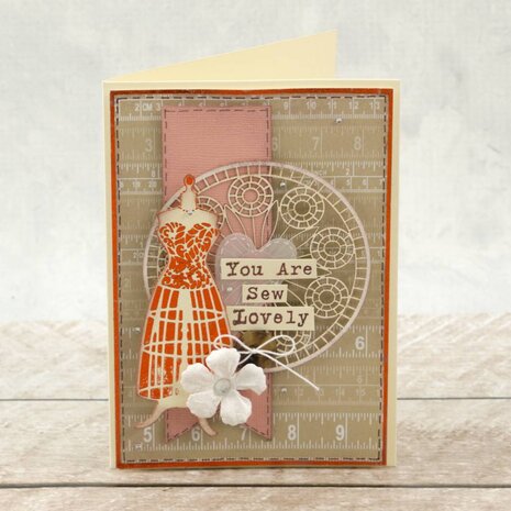 Couture Creations Bodice Cut, Foil & Emboss Die (CO725841)