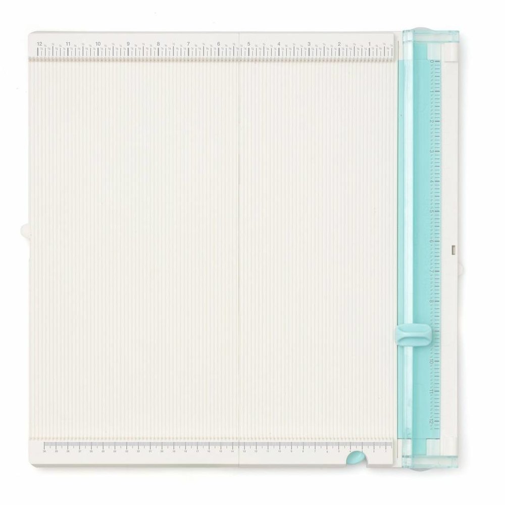 We R Memory Keepers Trim & Score Board (71337-1) We R Memory Keepers Trim & Score Board (71337-1)