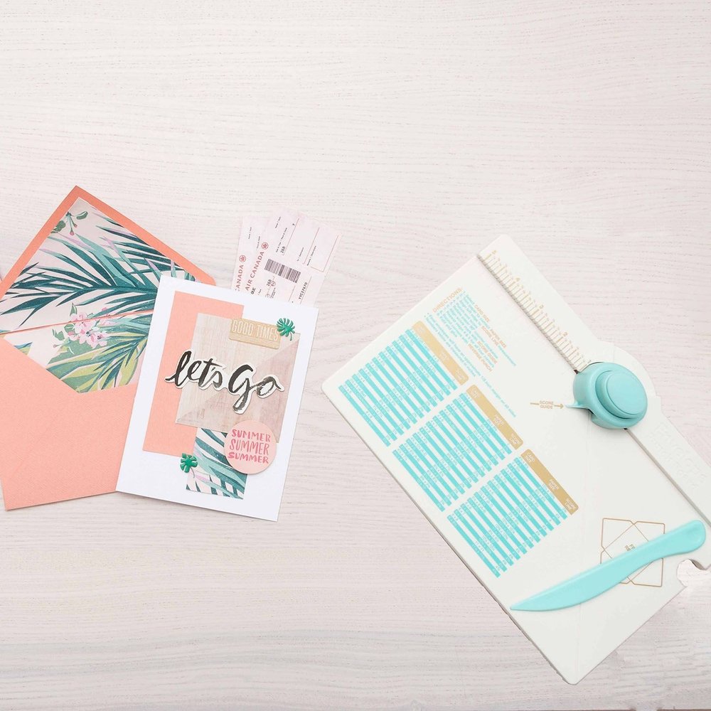 We R Memory Keepers Envelope Punch Board (71277-0)