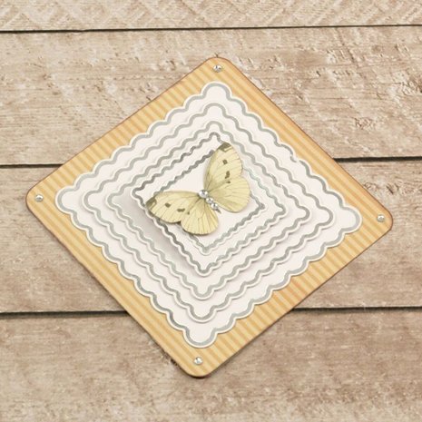 Couture Creations Nesting Scalloped Squares Cut, Foil & Emboss Die (CO726453) Couture Creations Nesting Scalloped Squares Cut, Foil & Emboss Die (CO726453)