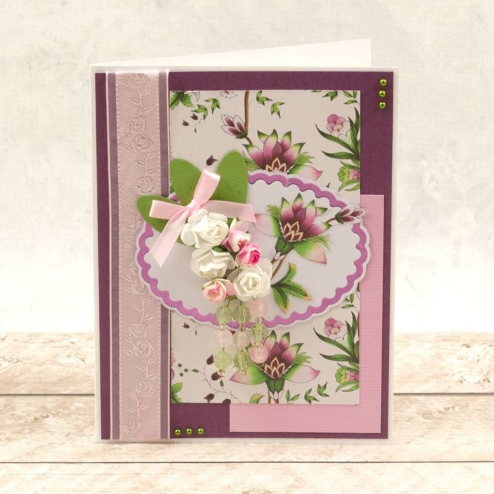 Couture Creations Nesting Scalloped Ovals Cut, Foil & Emboss Die (CO726455) Couture Creations Nesting Scalloped Ovals Cut, Foil & Emboss Die (CO726455)