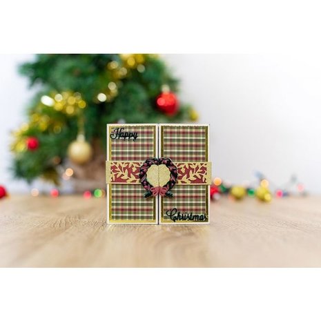 Gemini Christmas Wreath Papercraft Die (GEM-MD-ELE-CHWR)