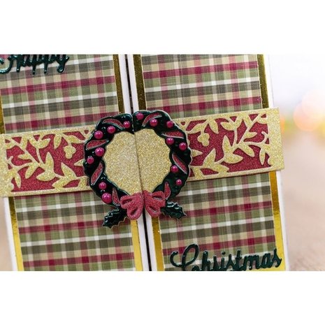 Gemini Christmas Wreath Papercraft Die (GEM-MD-ELE-CHWR)