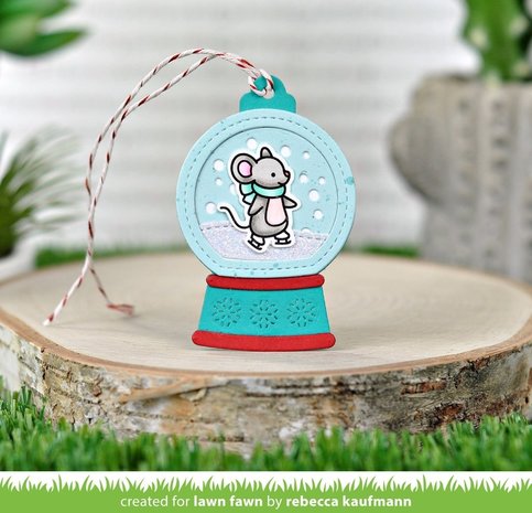 Lawn Fawn Snow Globe Gift Tag Dies (LF2056) Lawn Fawn Snow Globe Gift Tag Dies (LF2056)