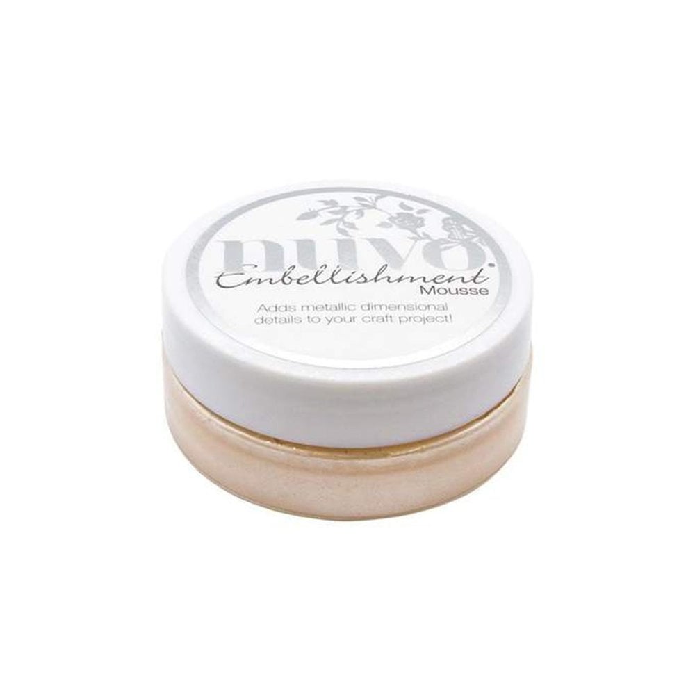 Nuvo Embellishment Mousse Chai Latte (831N)