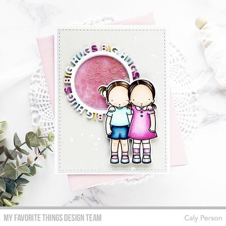 My Favorite Things Die-namics Big Hugs Circle Frame (MFT-1660)