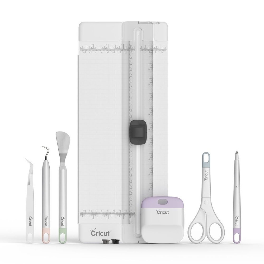 Cricut Essential Tool Set (2006696) Cricut Essential Tool Set (2006696)