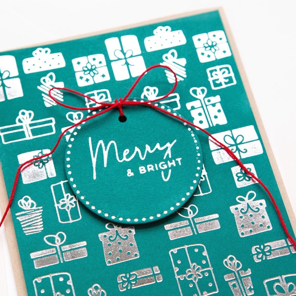 Spellbinders Christmas Foliage Circle Border Glimmer Hot Foil Plates & Dies (GLP-188)