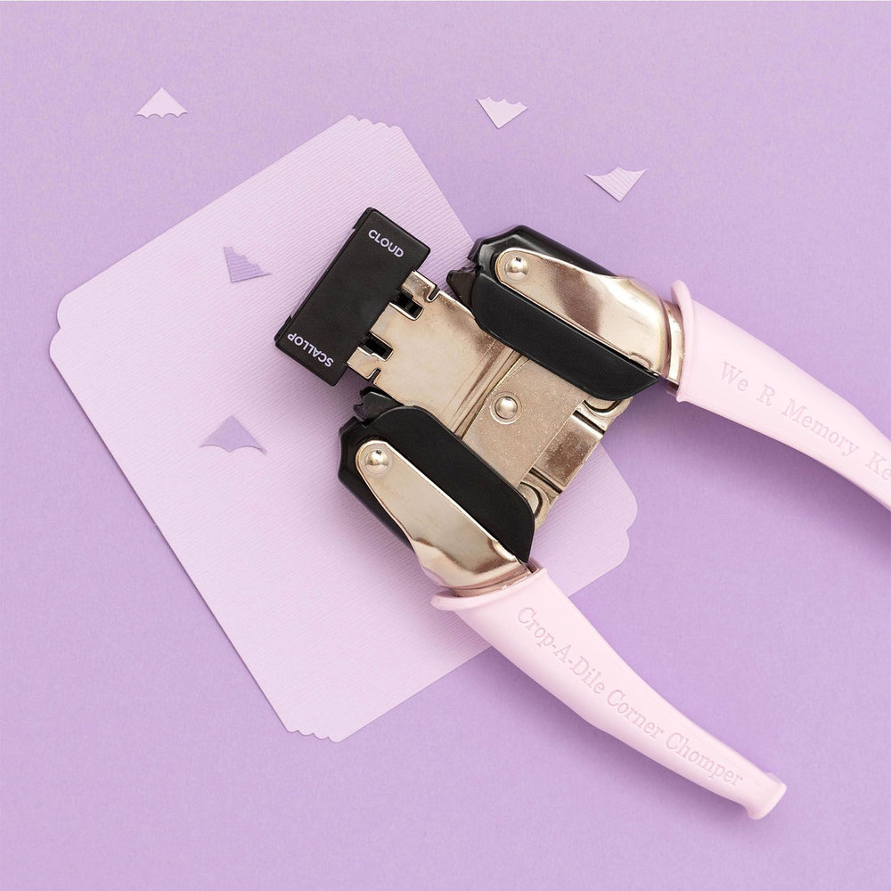 We R Memory Keepers Crop-A-Dile Corner Chomper Scallop & Cloud (661303) We R Memory Keepers Crop-A-Dile Corner Chomper Scallop & Cloud (661303)