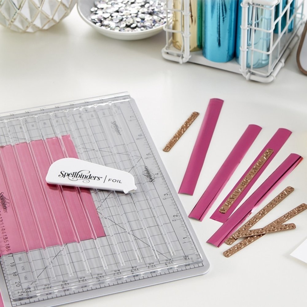 Spellbinders Quick Foil & Paper Trimmer (T-017) Spellbinders Quick Foil & Paper Trimmer (T-017)