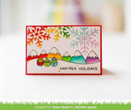 Lawn Fawn Snowflake Trio 6x6 Inch Stencil (LF2460) Lawn Fawn Snowflake Trio 6x6 Inch Stencil (LF2460)