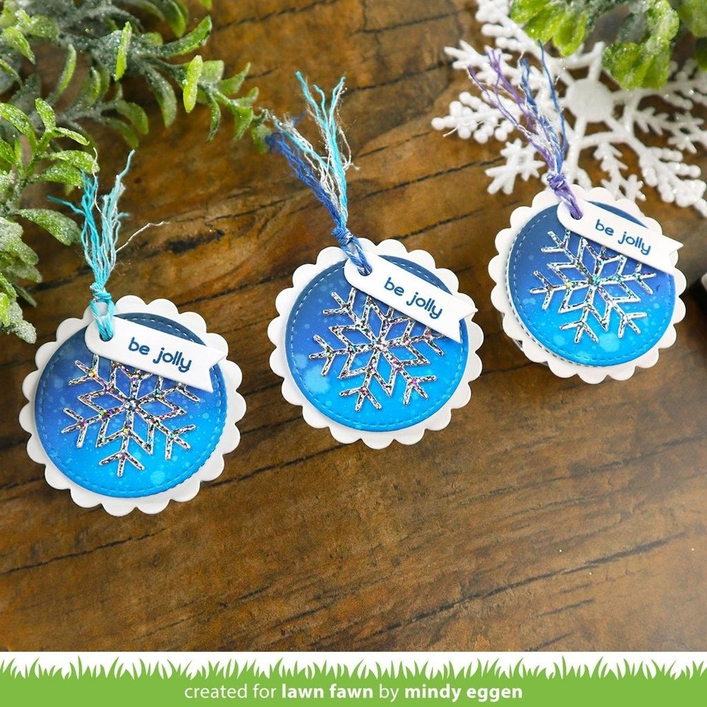Lawn Fawn Scalloped Circle Gift Tag Dies (LF2453) Lawn Fawn Scalloped Circle Gift Tag Dies (LF2453)