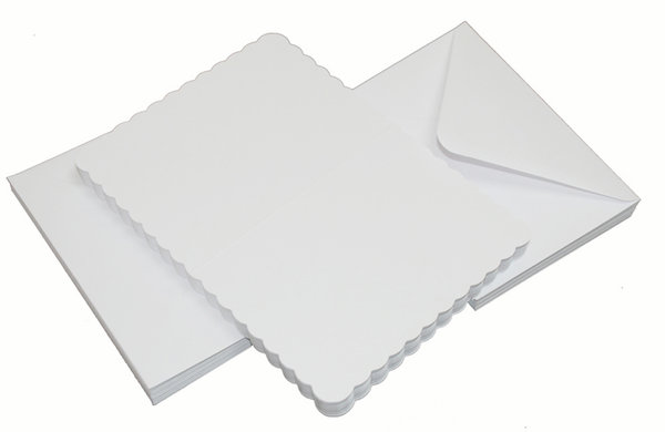 Craft UK Limited Cards & Envelopes 5x7 Inch Scalloped White (CUK835) Craft UK Limited Cards & Envelopes 5x7 Inch Scalloped White (CUK835)