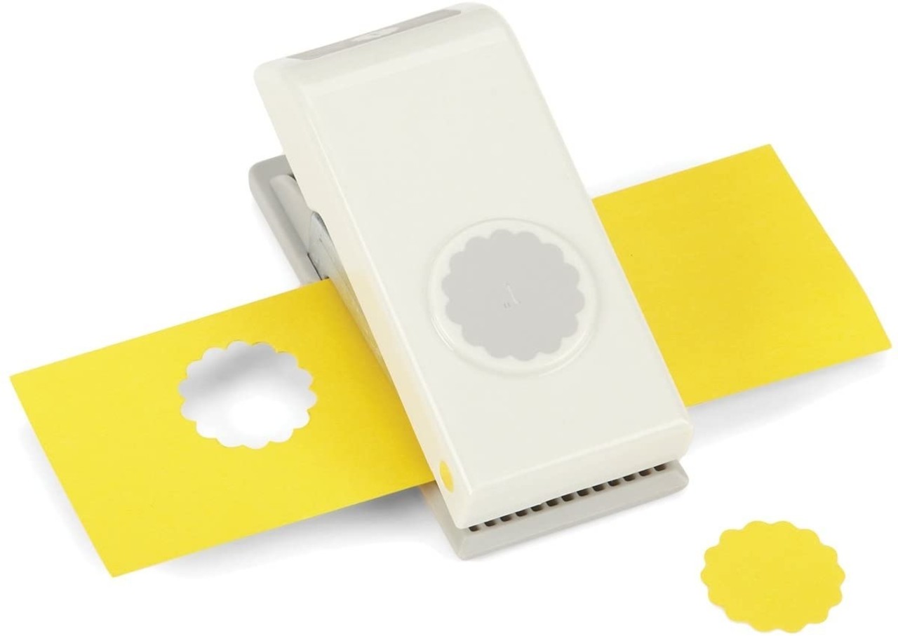 EK Tools Medium Punch 1 Inch Scallop Circle (54-20067) EK Tools Medium Punch 1 Inch Scallop Circle (54-20067)