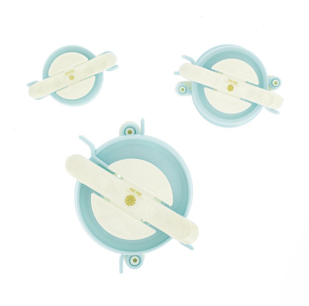 We R Memory Keepers Pom Pom Maker DIY Party Basic Tools (3pcs) (660788) We R Memory Keepers Pom Pom Maker DIY Party Basic Tools (3pcs) (660788)