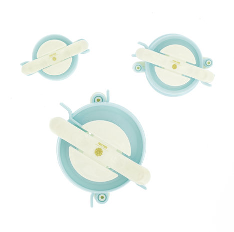 We R Memory Keepers Pom Pom Maker DIY Party Basic Tools (3pcs) (660788) We R Memory Keepers Pom Pom Maker DIY Party Basic Tools (3pcs) (660788)