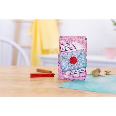 Crafter's Companion Letters from The Heart Lace Envelope Stamp & Die (S-LFTH-STD-LACE)