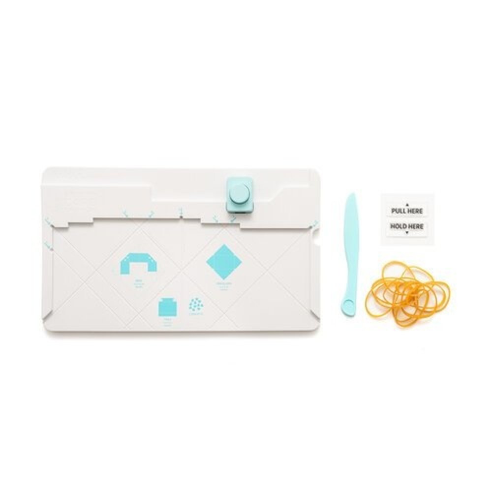 We R Memory Keepers Explosion Card Punch Board (60000104)