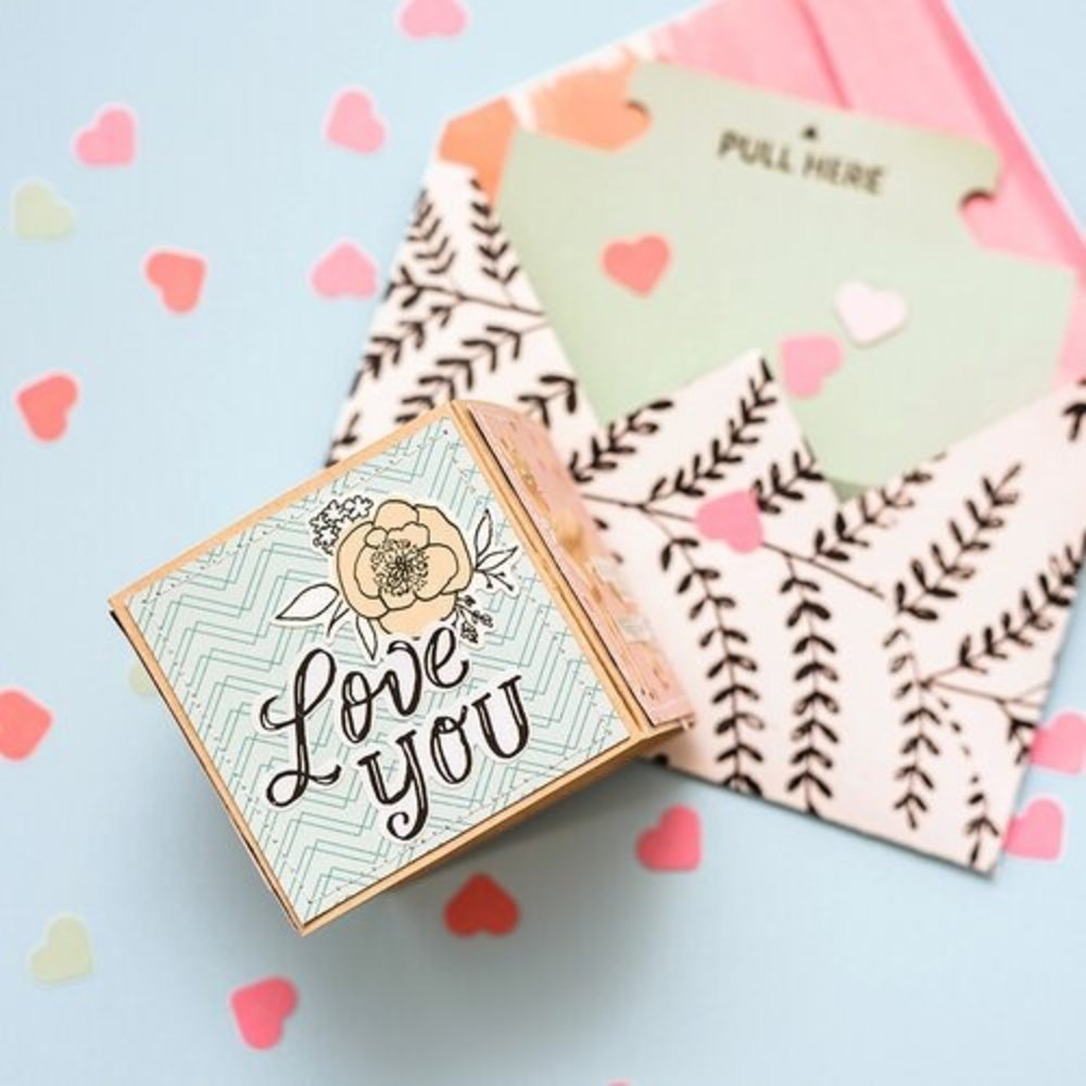 We R Memory Keepers Explosion Card Punch Board (60000104)