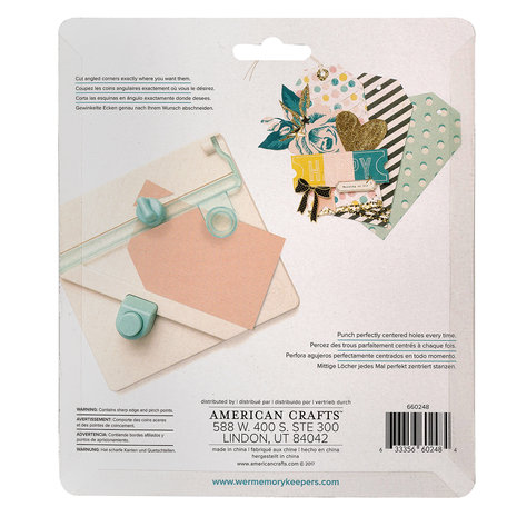 We R Memory Keepers Tag Punch Board (660248) We R Memory Keepers Tag Punch Board (660248)