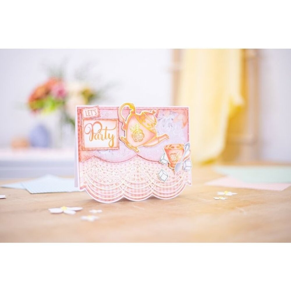 Crafter's Companion Garden Party Ornate Lace Die (S-GP-MD-ORNL) Crafter's Companion Garden Party Ornate Lace Die (S-GP-MD-ORNL)