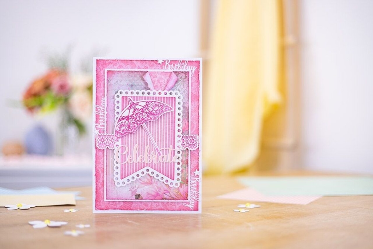 Crafter's Companion Garden Party Summertime Pennant Die (S-GP-MD-SUMP)